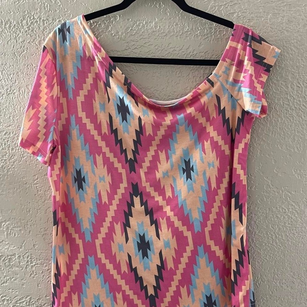 Y2K Western Pink geometric patterned top w/boho vibe Large